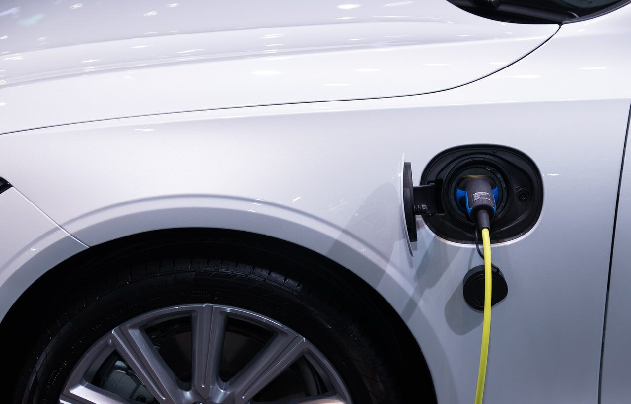 charging car